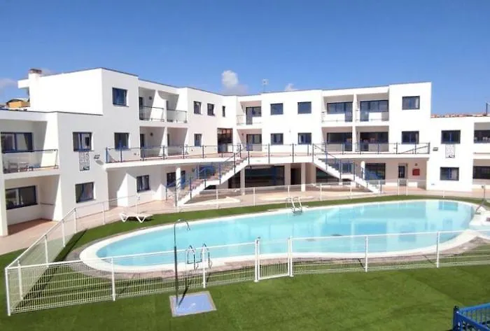 Costasun And Pool アパート