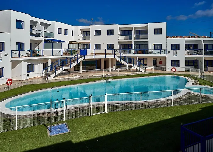 Costasun And Pool アパート